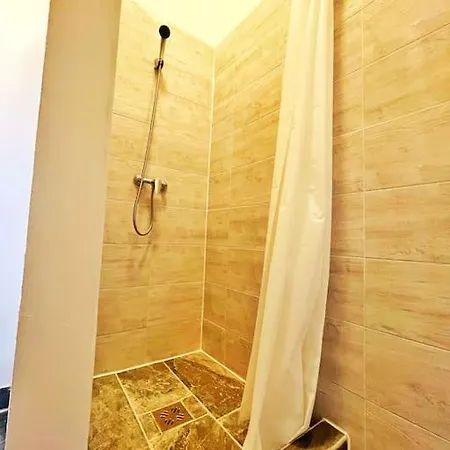 דירה Spacious Flat *