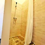 דירה Spacious Flat *